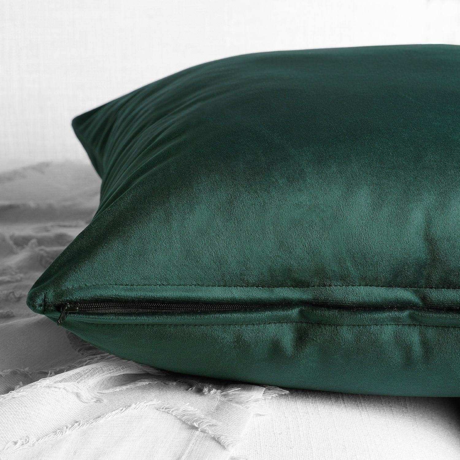 Evergreen Classic Tree Kissenbezug – Gestickte Bäume Auf Mintgrünem Samt, Weihnachtlicher Wohnaccessoire