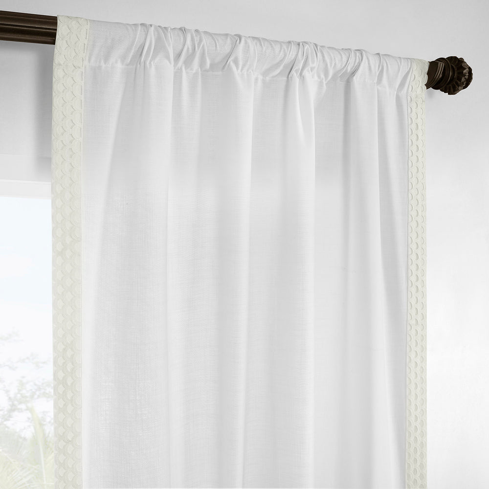 Scalloped White Bordered Modern Hampton Textured Cotton Light Filtering Curtain