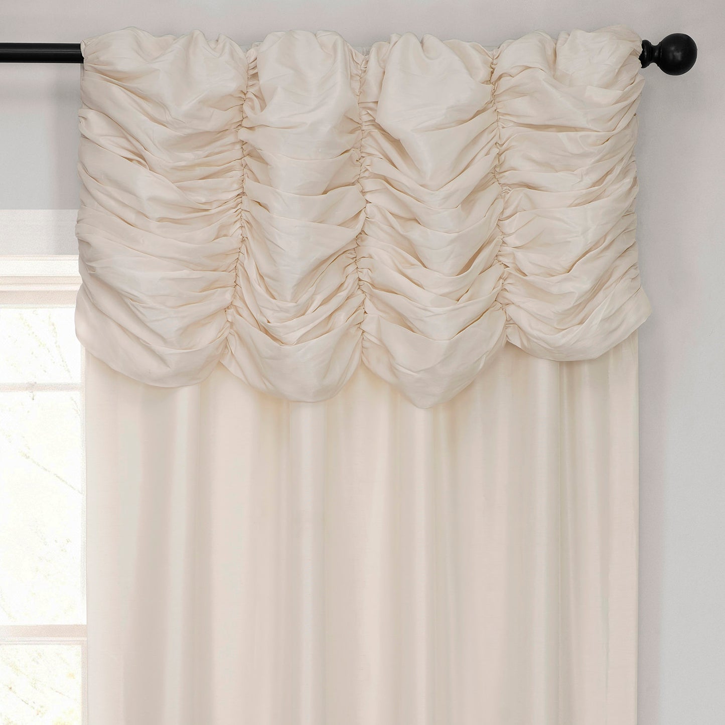 Off White Ruched Vintage Textured Faux Dupioni Silk Curtain