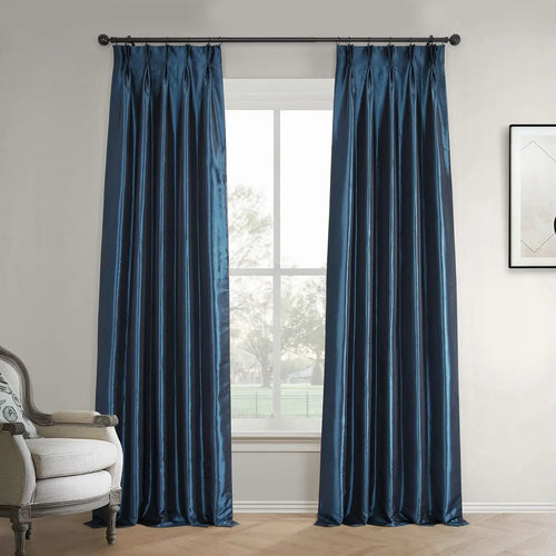 Pinch Pleat