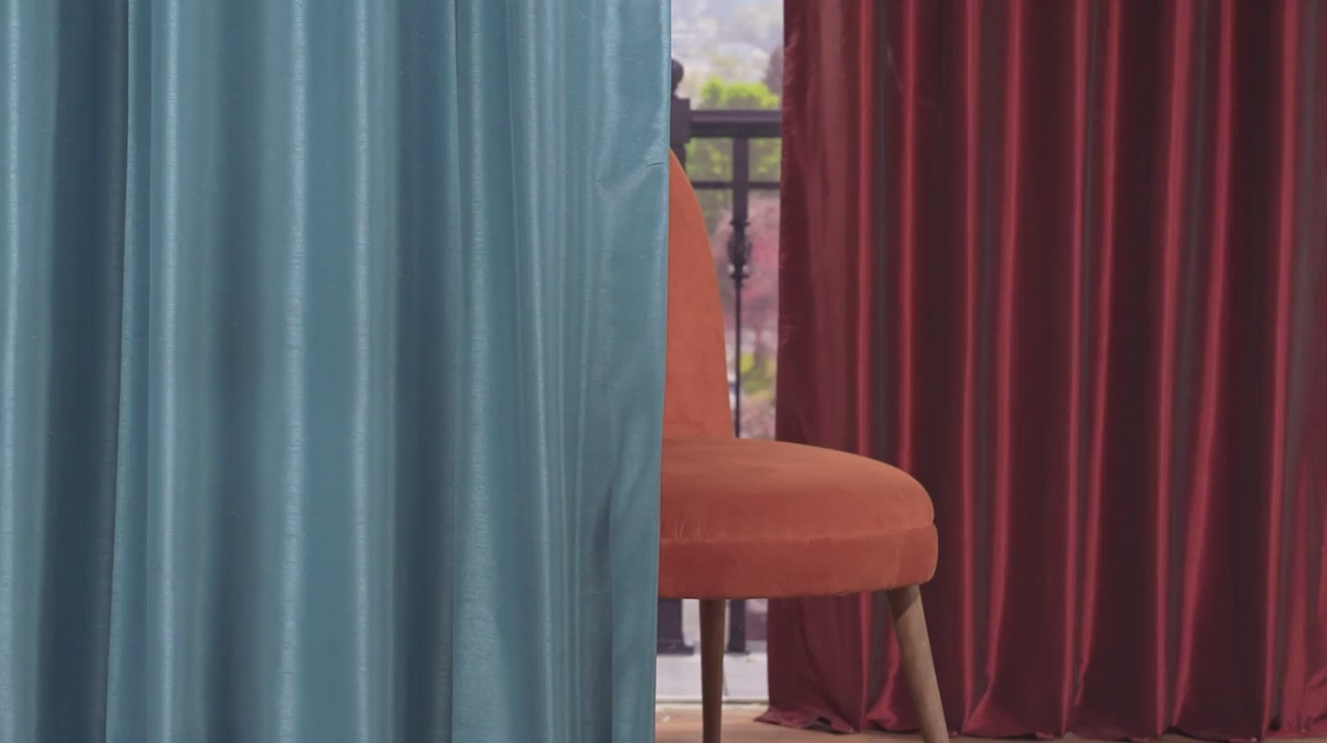 <p>Dream in Faux Silk Taffeta<br> 50% Off Every Day</p>