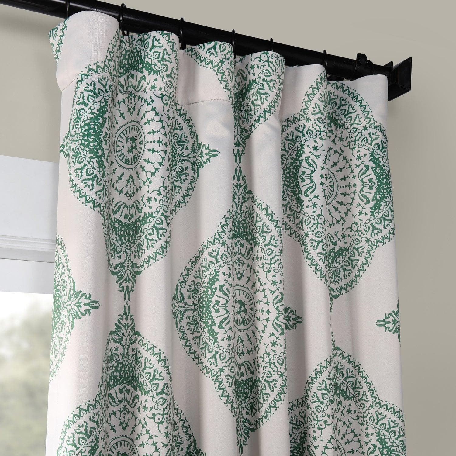 Henna Clover Room Darkening Curtain