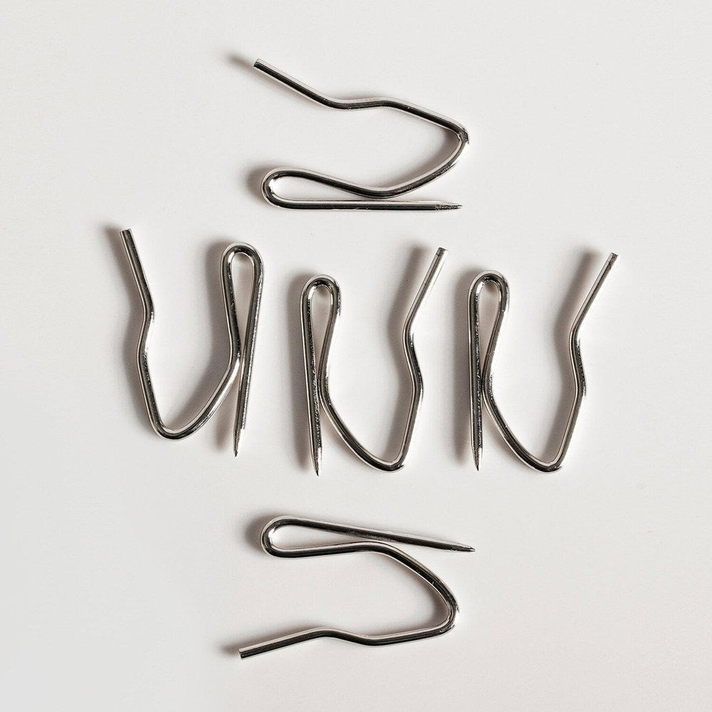 Heavy Duty Drapery Pin Hooks (22 per bag)