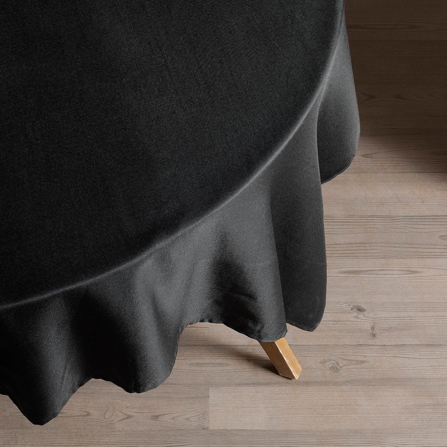 Black Performance Twill Table Cloth